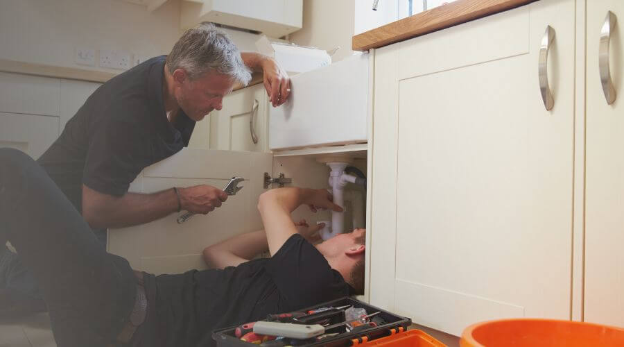 Professional burst pipe repair services in Cedarpines Park, CA
